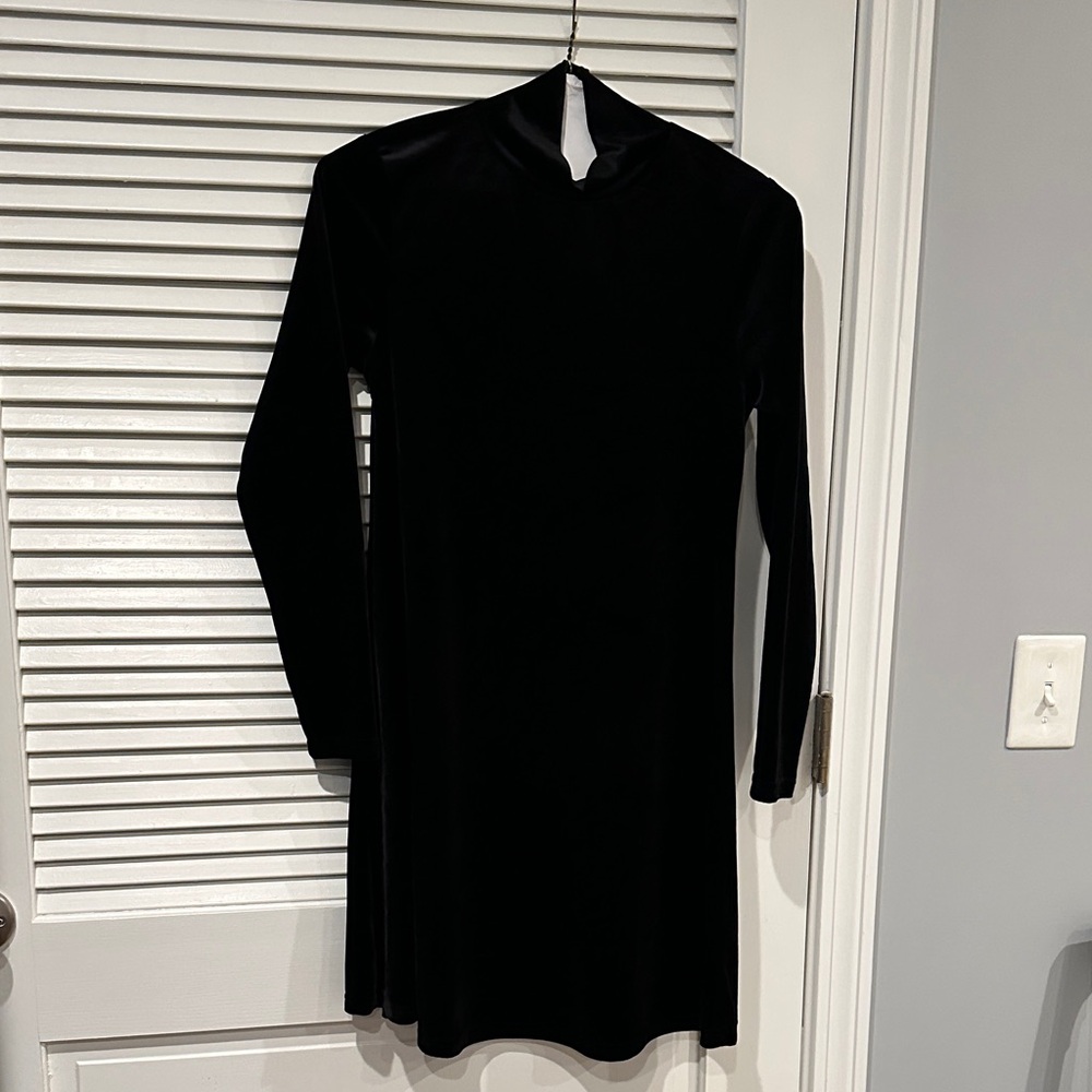 Pomander Place Black Long Sleeve Dress velour XS NWOT